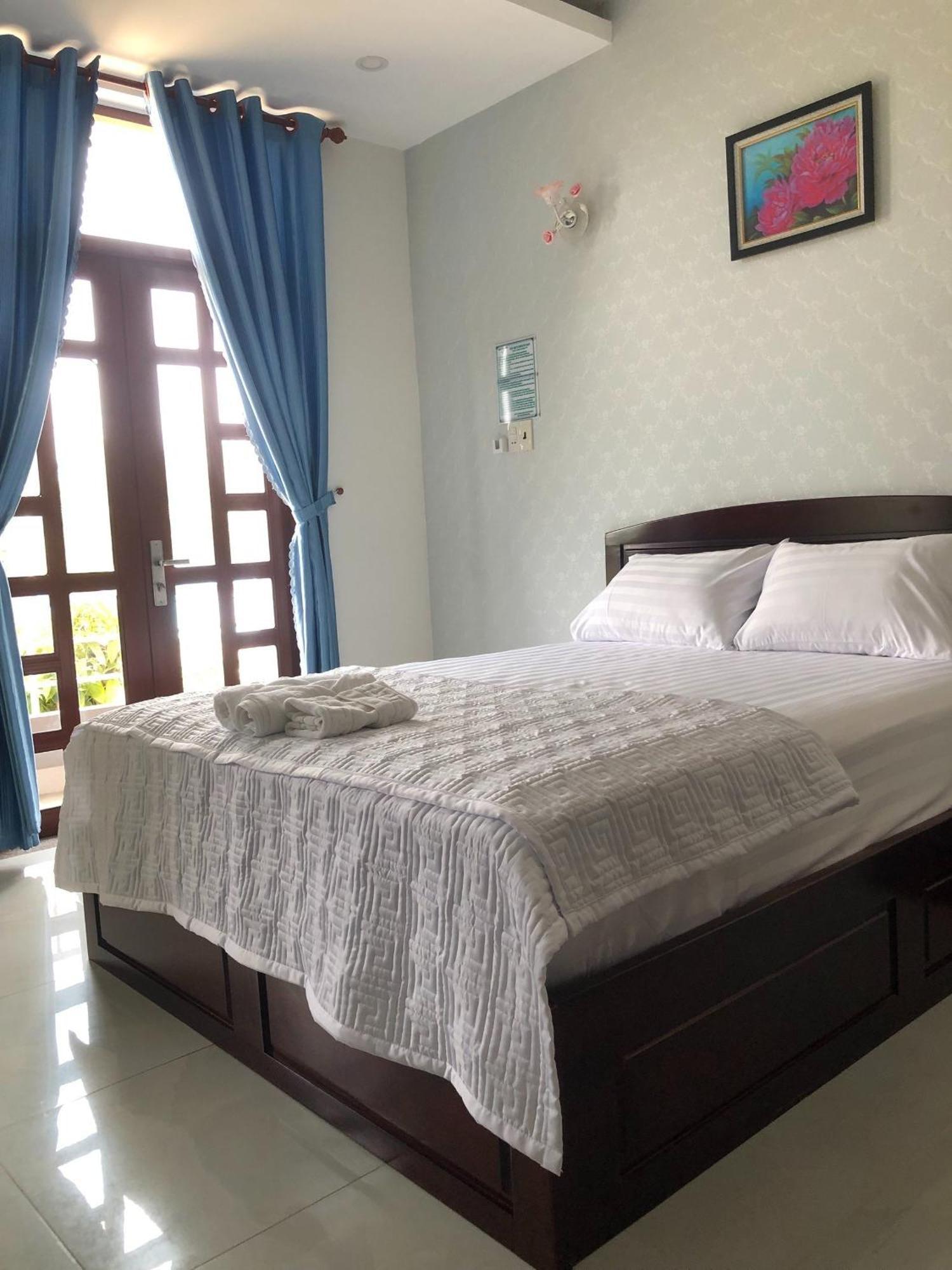 Green Ville Hotel Dong Nai Dau Giay Екстер'єр фото