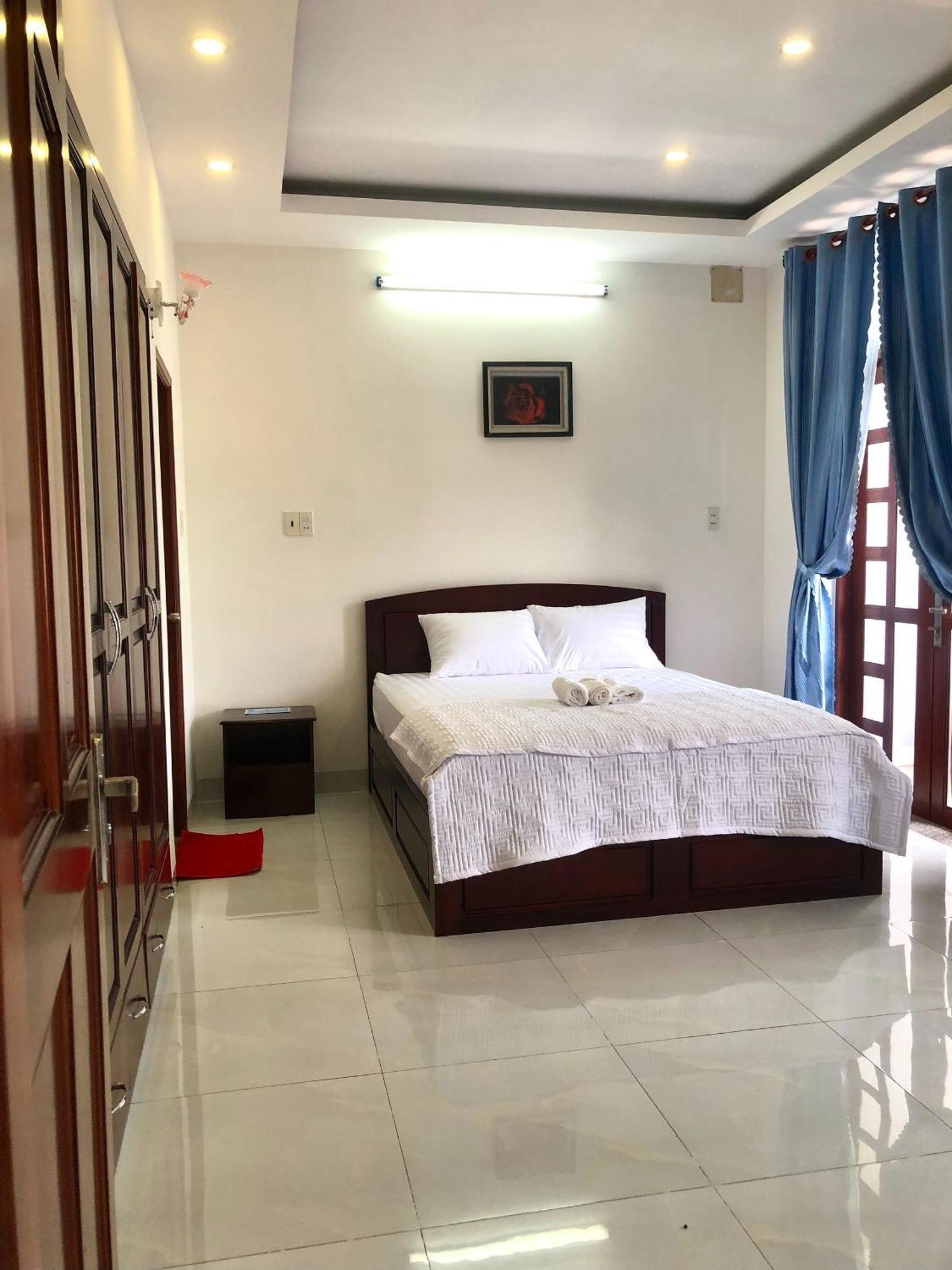 Green Ville Hotel Dong Nai Dau Giay Екстер'єр фото